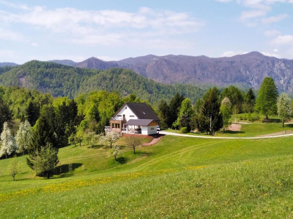 אידריה Na Kupcku Estate "Nature Reatreat & Wellness" מראה חיצוני תמונה